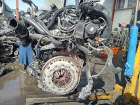 PEUGEOT Komplett Motor (Segédberendezésekkel)