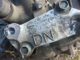 NISSAN Váltó (Mechanikus)