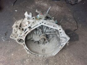 NISSAN Váltó (Mechanikus)