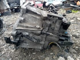 NISSAN Váltó (Mechanikus)
