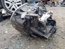 NISSAN Váltó (Mechanikus)