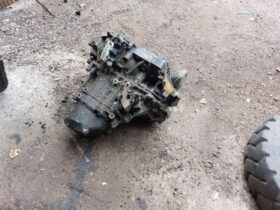 NISSAN Váltó (Mechanikus)