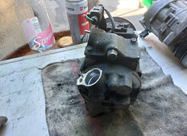 
								VW Klímakompresszor full									