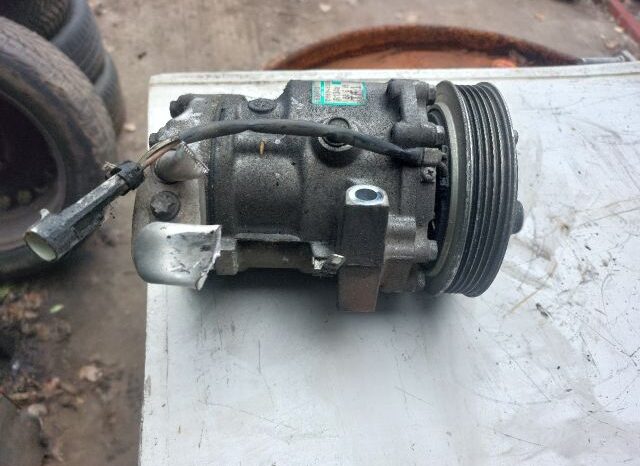 
								OPEL Klímakompresszor full									