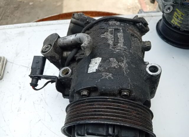 
								VW Klímakompresszor full									