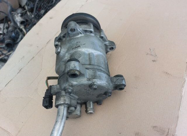 
								VW Klímakompresszor full									