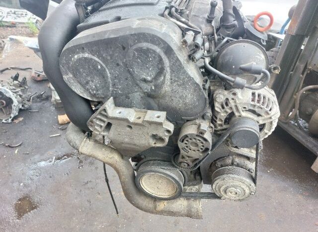 
								AUDI Komplett Motor (Segédberendezésekkel) full									