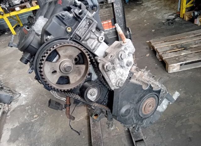 
								FORD Motor (Fűzött blokk hengerfejjel) full									