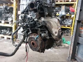 RENAULT Komplett Motor (Segédberendezésekkel)