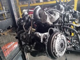 TOYOTA Komplett Motor (Segédberendezésekkel)