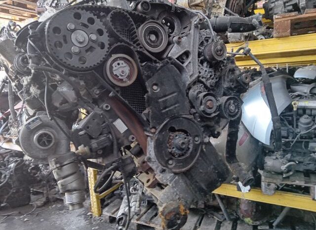 
								AUDI Komplett Motor (Segédberendezésekkel) full									