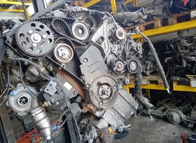 
								AUDI Komplett Motor (Segédberendezésekkel) full									