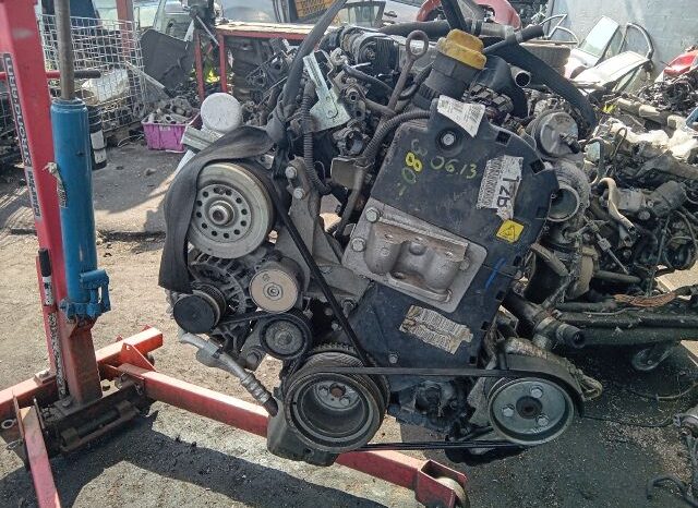 
								FIAT Komplett Motor (Segédberendezésekkel) full									