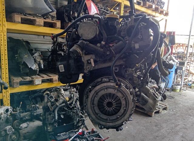 
								FIAT Komplett Motor (Segédberendezésekkel) full									