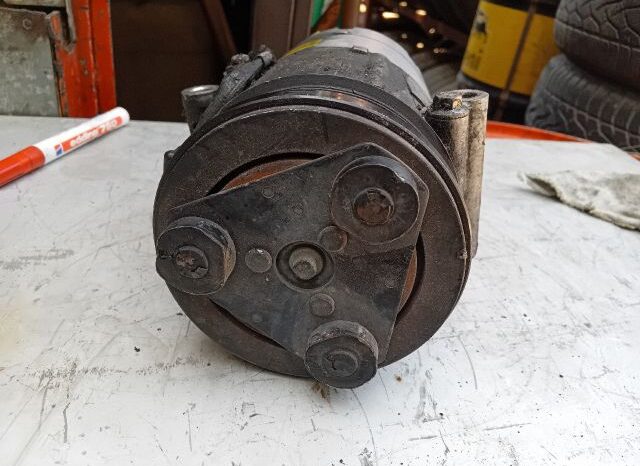
								FORD Klímakompresszor full									