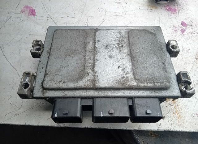 
								FORD Motorvezérlő full									