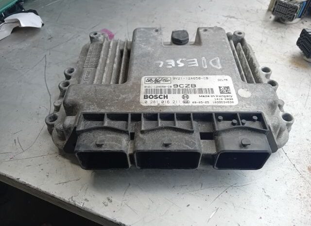
								FORD Motorvezérlő full									