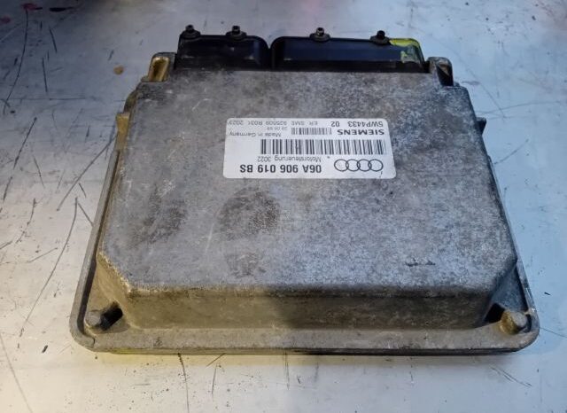 
								AUDI Motorvezérlő full									