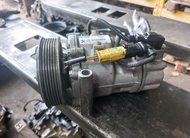 
								CITROËN Klímakompresszor full									