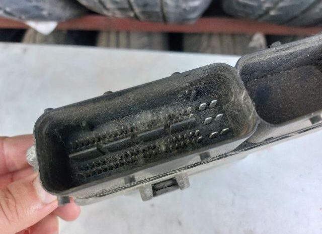 
								KIA Motorvezérlő full									