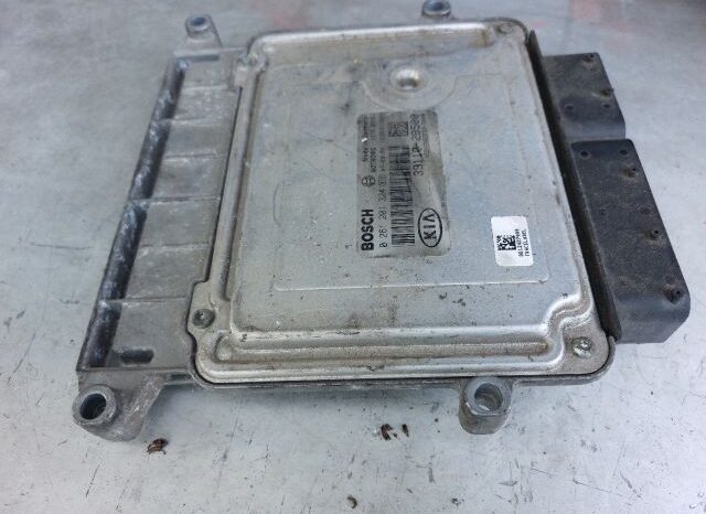 
								KIA Motorvezérlő full									