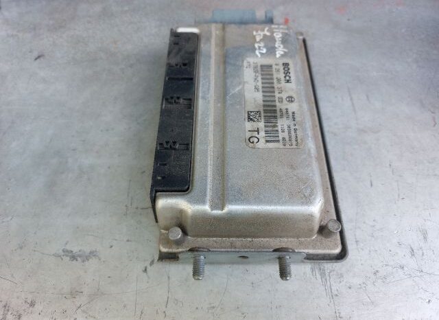 
								HONDA Motorvezérlő full									