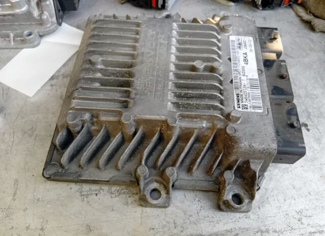 
								FORD Motorvezérlő full									