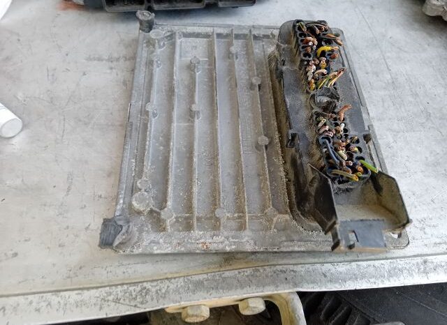 
								FORD Motorvezérlő full									